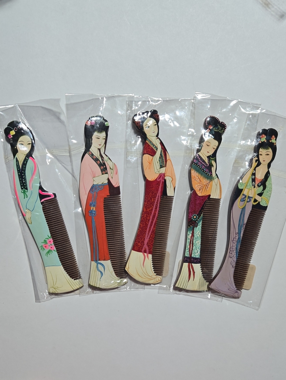 Vntg Pier 1 Imports "Shi Xiang Zun" Hand Painted Combs Set Of 5 NWT 6"x1.5"